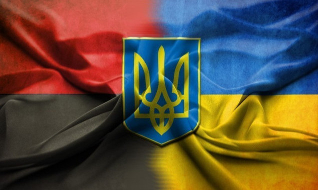По особым дням возле Киевсовета планируют поднимать флаг ОУН