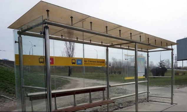 “Киевпастранс” и “Киевблагоустройство” занялись остановками общественного транспорта