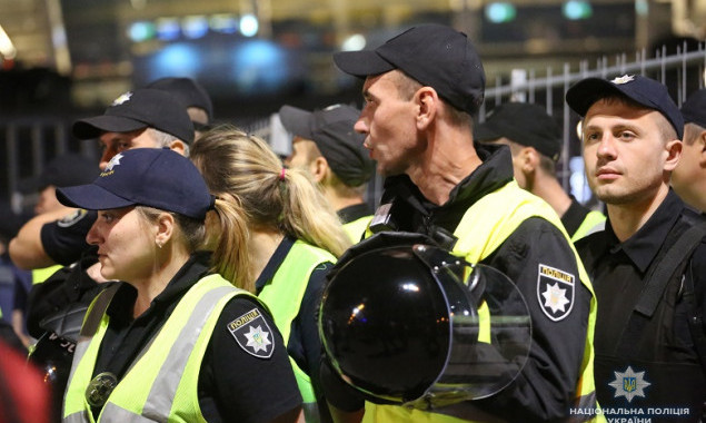 Полиция Киева задержала 18 человек после финала Лиги чемпионов (фото, видео)