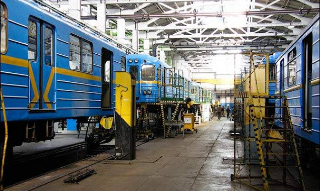 “Киевский метрополитен” заказало освещение для вагоноремонтного завода как для 100 Майданов Независимости