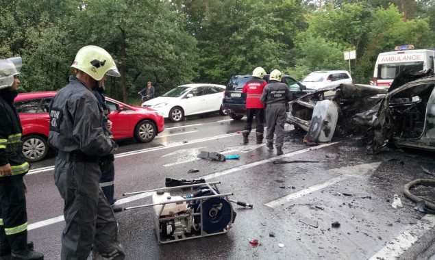 На прошлой неделе “Киевская служба спасения” проводила демеркуризацию помещений и деблокировала пострадавших (фото)
