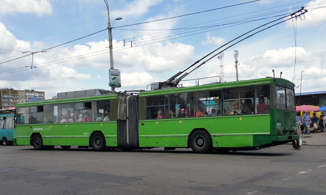 С завтрашнего утра в Киеве будет временно изменено движение двух троллейбусов (схема)