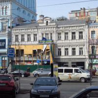 Суд разрешил братьям Супруненко превратить памятник культурного наследия на Крещатике, 48 в общепит