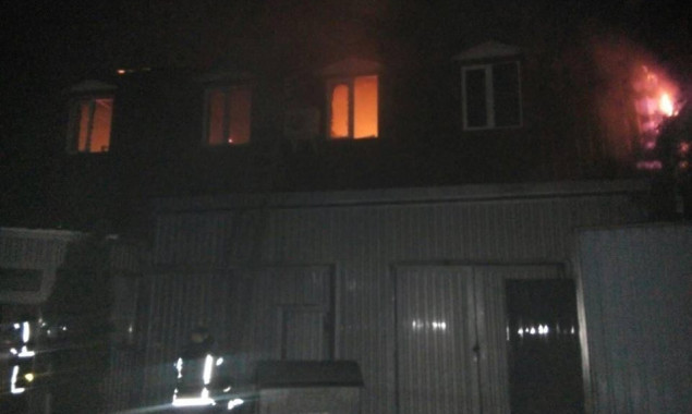 Ночью в Соломенском районе Киева горел офис фармацевтической компании (фото)