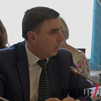 В бегах: Александр Спасибко не хочет рассказывать депутатам об обустройстве  ландшафтного парка на Осокорах