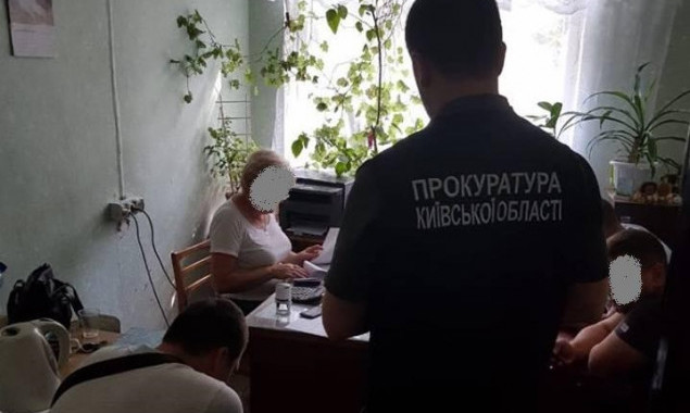 В Вышгородском районе на взятке в 5 тысяч гривен задержали директора госпредприятия