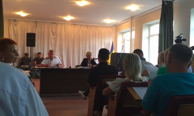 В Гостомеле депутаты проголосовали за строительство высоток на землях рекреационного значения (видео)