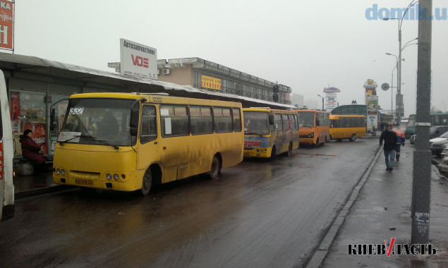 Столичные власти просят организовать для березняковцев прямой маршрут общественного транспорта до ст. м. “Лесная”