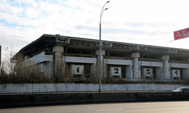 Минмолодежи не хочет отдавать Киеву спорткомплекс “Авангард” и “Ледовый стадион”