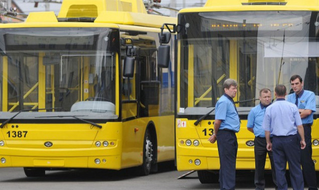 На выходных ярмарки изменят маршруты столичных троллейбусов № 34, 37А и автобусов № 6, 31, 61 (схемы)