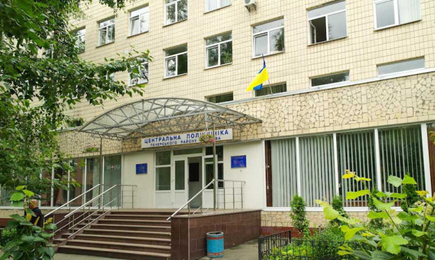 Пенсионеры Печерского района выступили против ликвидации “неотложки” в местной поликлинике