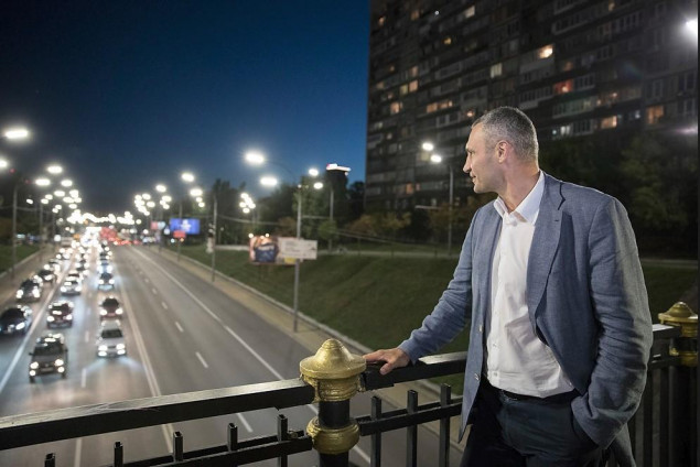 За 5-6 лет уличное освещение Киева будет полностью обновлено - КГГА
