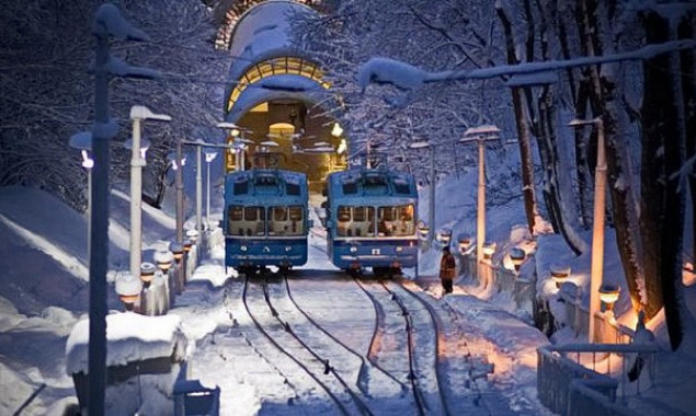 В новогоднюю ночь общественный транспорт Киева будет работать на 3 часа дольше