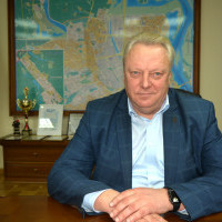 Олександр Цибульщак: “Особливістю 2018 року є суттєве збільшення фінансування житлово-комунального господарства району”