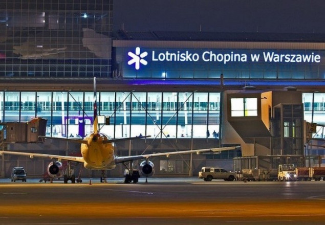 Главный аэропорт Польши включил Киев в топ-5 своих авианаправлений