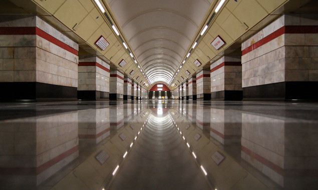 Станцию метро “Сырец” в Киеве хотят сделать доступной для маломобильных пассажиров за 21,6 млн гривен