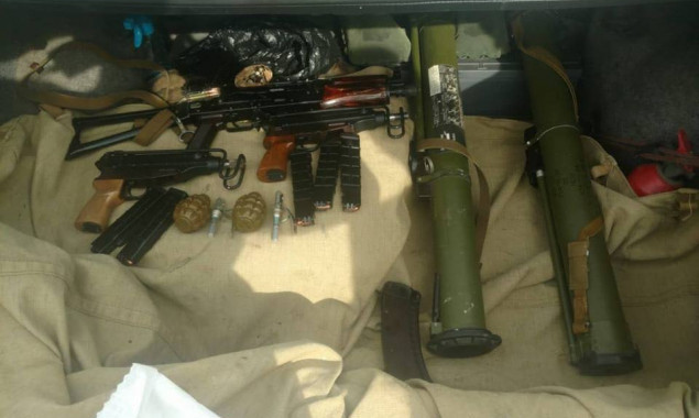 В Барышевке мужчина за 100 тыс. гривен продал арсенал оружия из зоны АТО