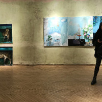 Выставка Люси Ивановой “Вещь не в себе”: утонченная живопись в галерее “The Naked Room” на Рейтарской
