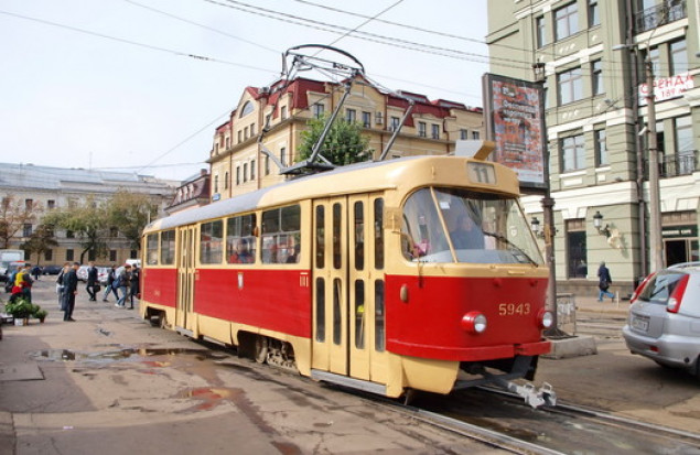 КП “Киевпастранс” намерен потратить 260 млн гривен на реконструкцию трамвайной линии на Подоле