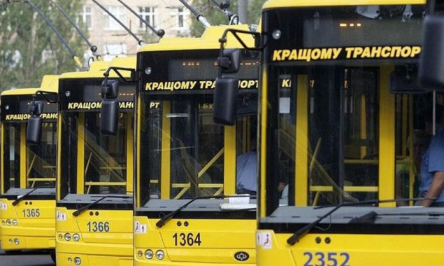 На выходных, 30 и 31 марта, ярмарки изменят в Киеве маршруты трех автобусных и двух троллейбусных маршрутов (схемы)