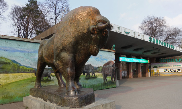 Скульптуры “Зубр и львы” в Киевском зоопарке будут воспроизведены в своей первоначальной форме - КГГА