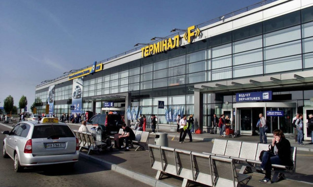 Аэропорт “Борисполь” в два раза повысил стоимость парковки у вновь открытого терминала F