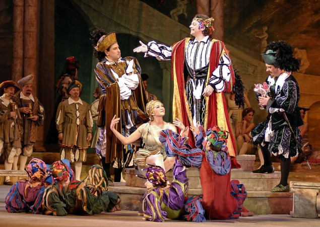 Национальная опера приглашает на оперу “Риголетто” в постановке Ирины Молостовой