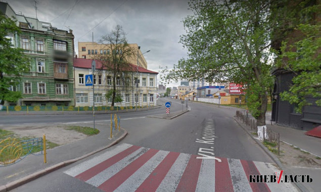 Завтра, 13 мая, на улице Короленковской в Киеве на весь день ограничат движение транспорта