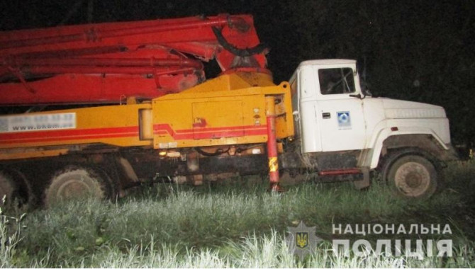 В Борисполе не получивший зарплату экс-работник стройкомбината угнал грузовик (фото)