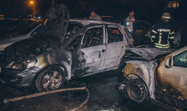 За три месяца 2019 года в Киеве зафиксирован 21 пожар автомобилей