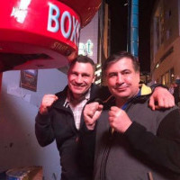 Саакашвили передумал: “УДАР” пойдет в Раду без экс-президента Грузии