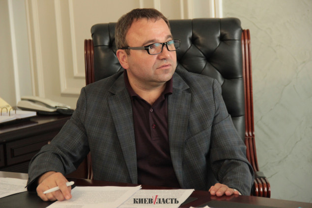 Двоеглавие: Николай Стариченко готов отстаивать в суде законность своего избрания главой Киевоблсовета