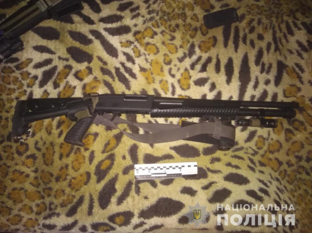 Полиция изъяла арсенал оружия у ветерана АТО в Вышгороде
