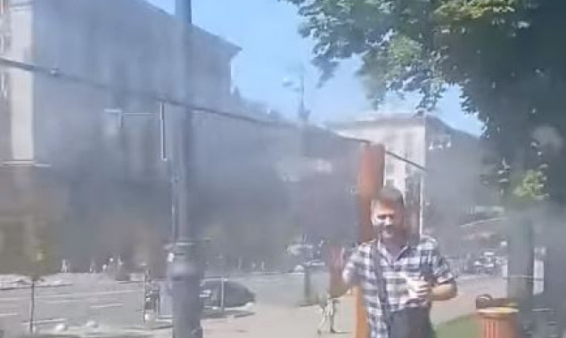 На Майдане Независимости в Киеве установили охлаждающие рамки (видео)