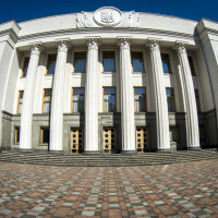 Официальная пресса назвала имена народных депутатов, избранных в Раду IX созыва
