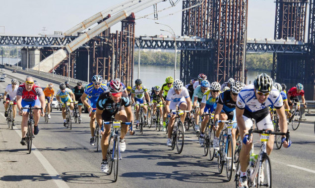 В воскресенье, 1 сентября, в столице 2500 велосипедистов примут участие в гонке “Киевская сотка”