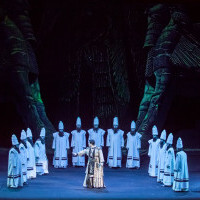 Опера “Набукко” подарит встречу с лучшими солистами Национальной оперы