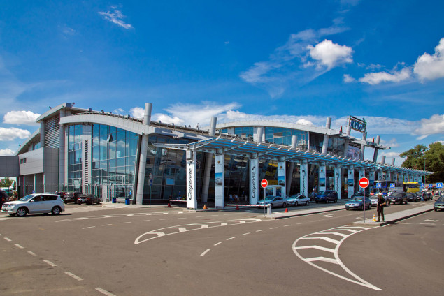 Завтра, 2 сентября, аэропорт “Киев” закрывается на 10 дней для ремонта взлетно-посадочной полосы
