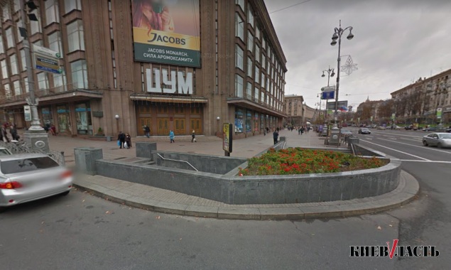 Кличко попросили сообщить предполагаемую дату открытия закрытого три года назад подземного перехода возле ЦУМа