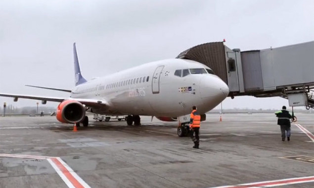 Между Киевом и Осло возобновилось прямое авиасообщение