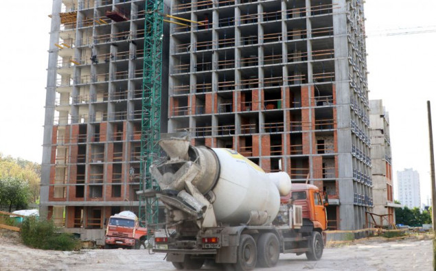 “Укрбуд” опубликовал отчет о ходе строительных работ в ЖК Solar City (фото)
