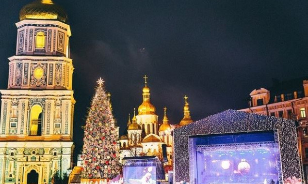 Праздничные новогодние локации в Киеве будут организованы на Софийской и Контрактовой площадях (график)