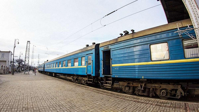 Под Киевом женщину насмерть сбил поезд