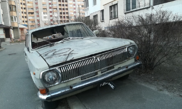 Киевсовет поручил КГГА заняться ликвидацией бесхозных автомобилей