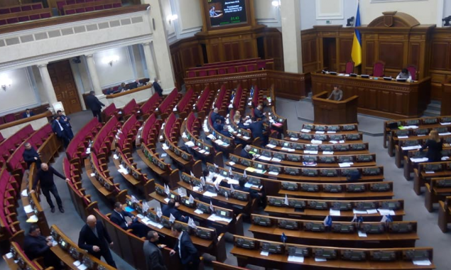 Только 70% депутатов были на всех заседаниях Рады в ноябре