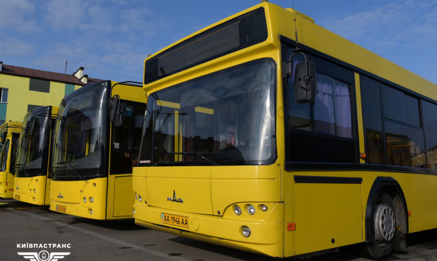 Завтра, 28 декабря, столичные власти обещают пустить три автобусных маршрута через Шулявский путепровод