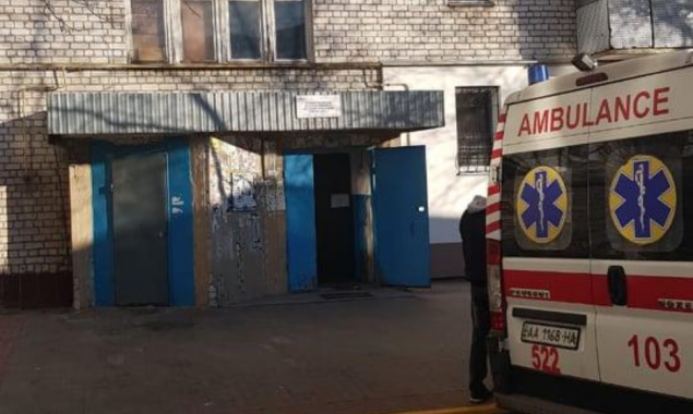 В Ирпене от взрыва в одной из многоэтажек погиб человек