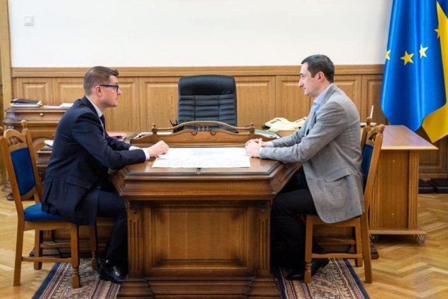 Олексій Чернишов провів робочу зустріч з головою СБУ Іваном Бакановим