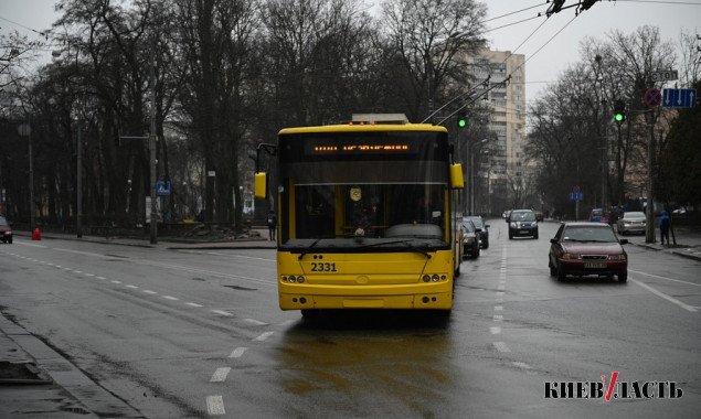 В ночь на 20 января в Киеве изменят работу три троллейбусных маршрута