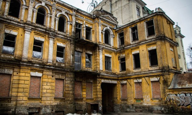 В Киевсовете задумались о возможности изымать памятники архитектуры у нерадивых владельцев